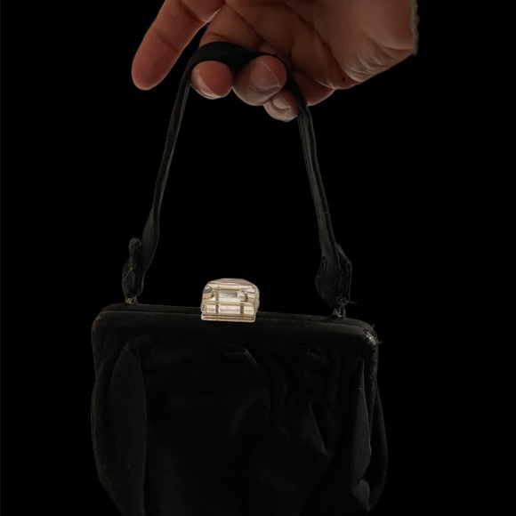 Antique ART DECO black evening bag with Diamond lucite closure - Picture 3 of 8